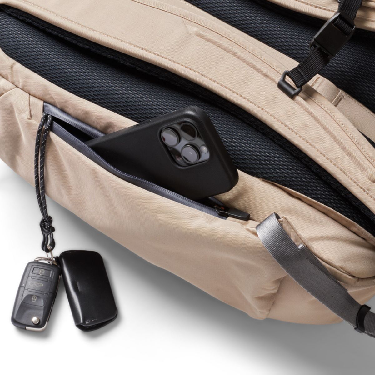 Transit Workpack Pro 22L - Image 11