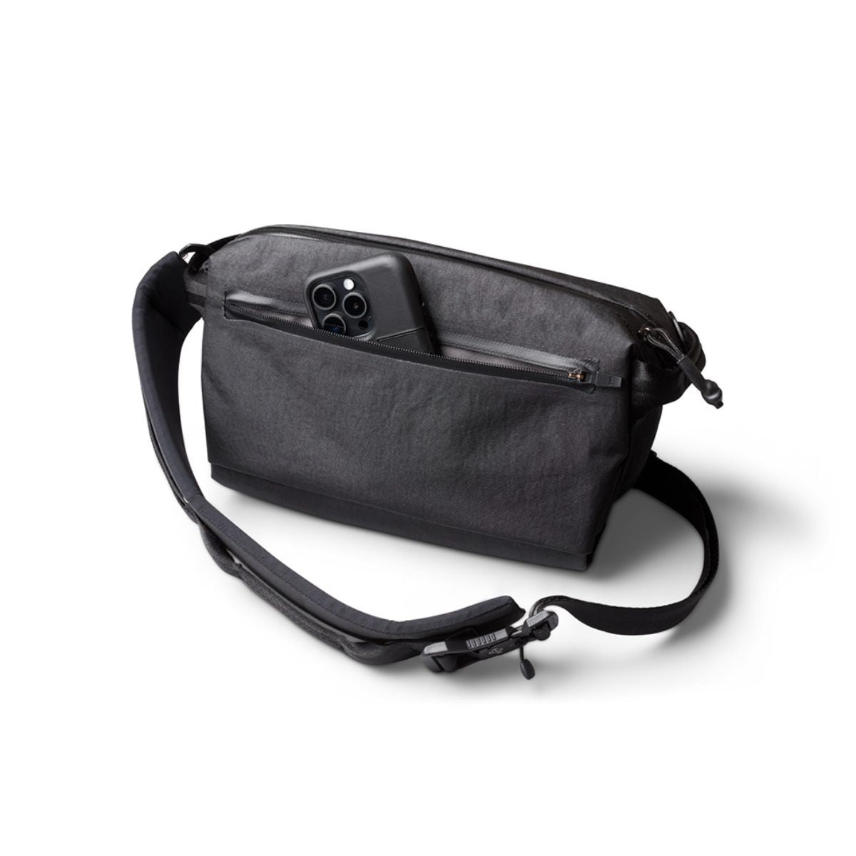 Carryology x Bellroy Chimera Sling - Image 15