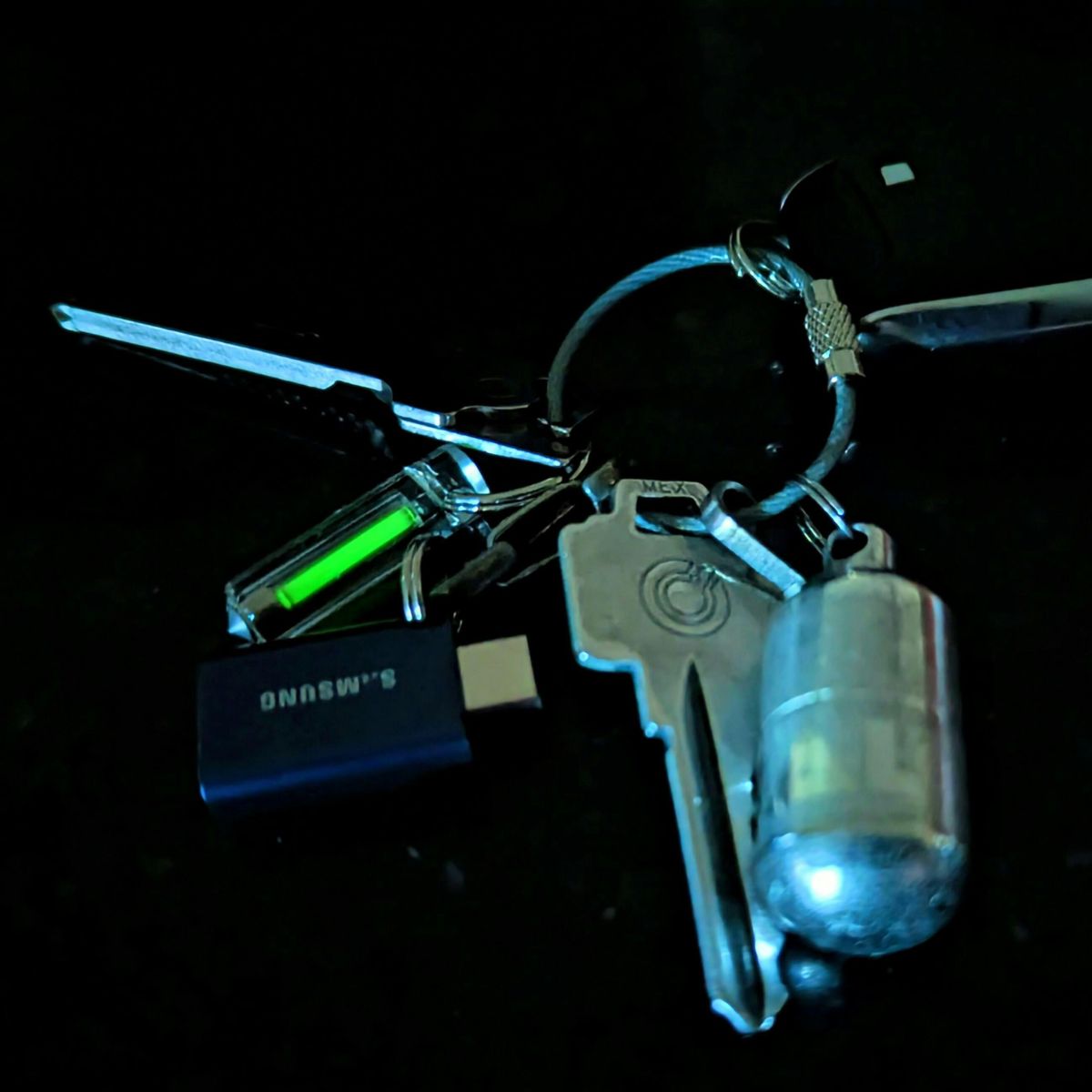 CountyComm - Tritium Ember Glow Fob With Glass Breaker - Official NRC License Approved NO: NR-0210-D-101-E - Image 3