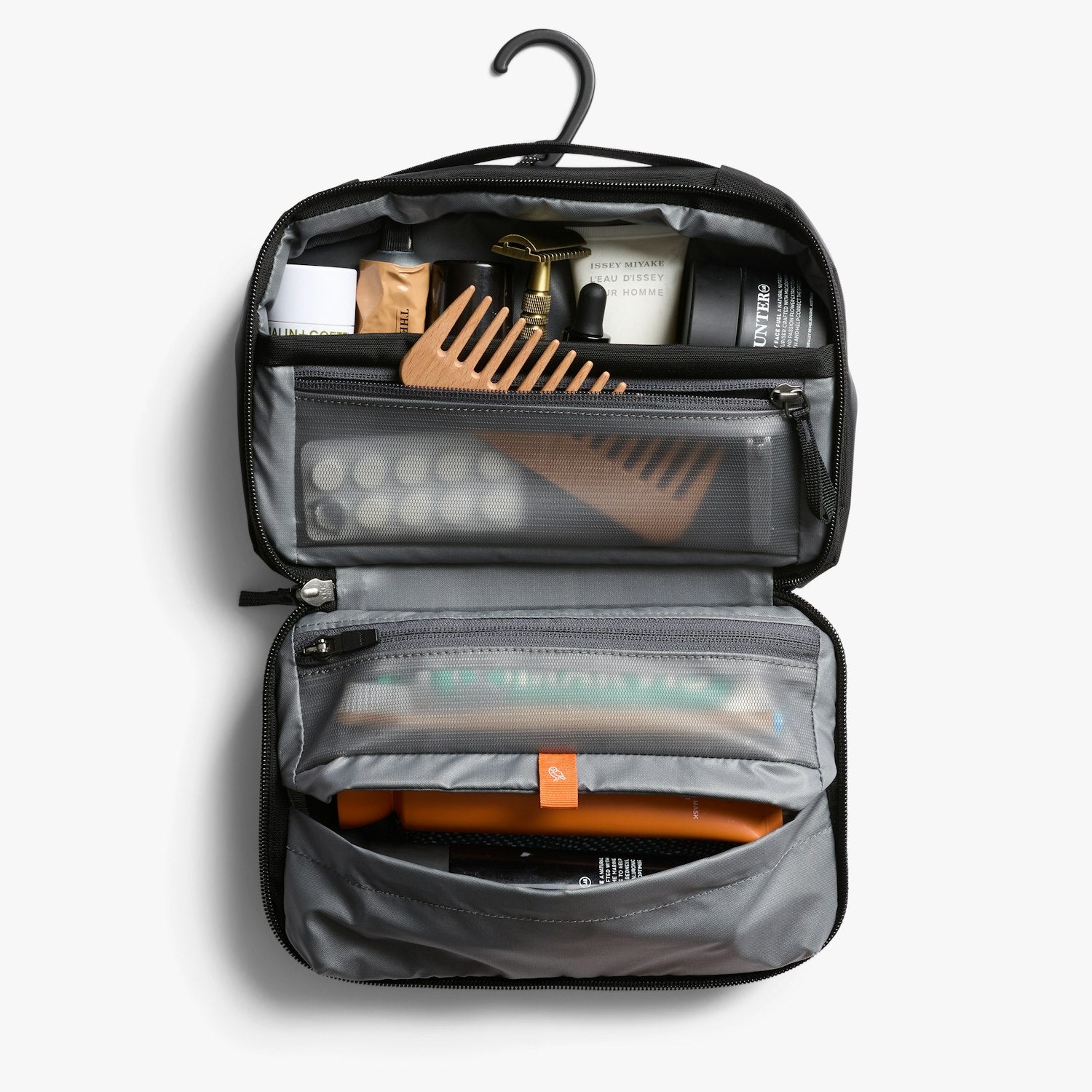 Hanging Toiletry Kit - Image 10