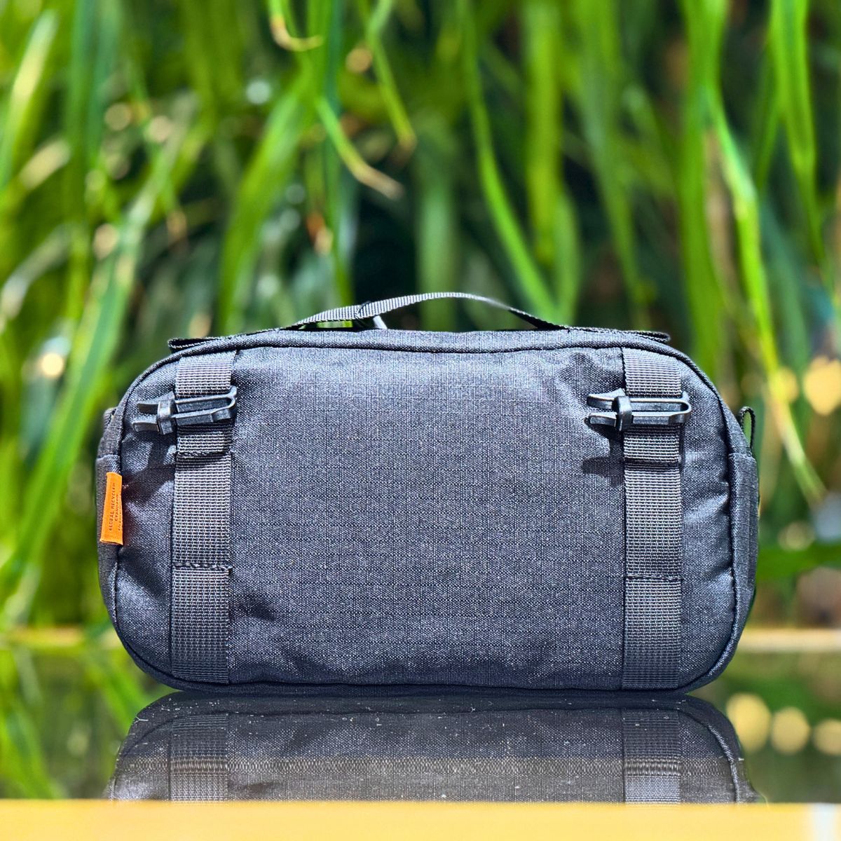 Urbanizer Pouch Large - Image 4