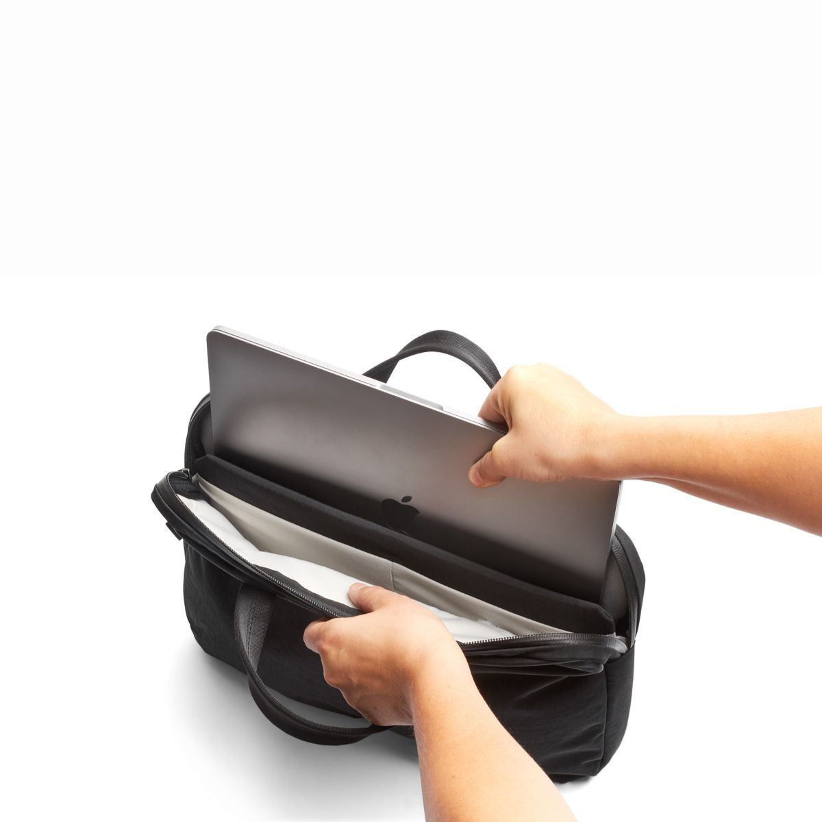 Tokyo Laptop Bag 14 - Image 27