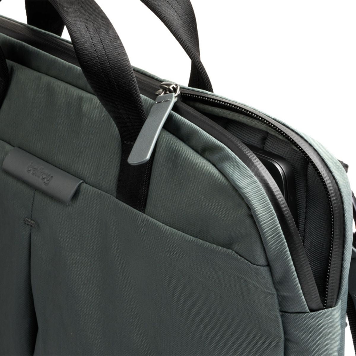 Tokyo Laptop Bag 14 - Image 17