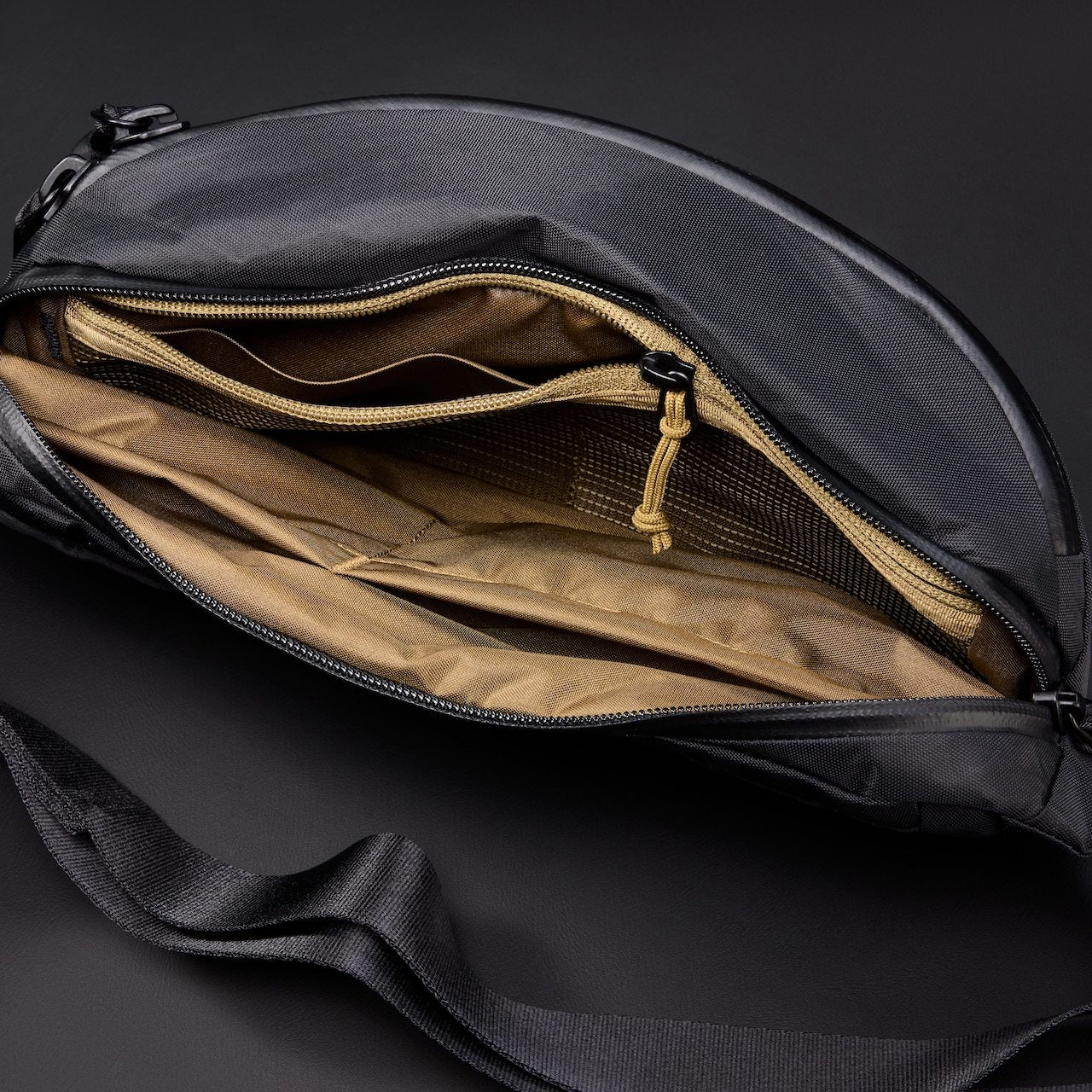 Civic Access Sling 2L - CAS2 - X-Pac Black + Coyote Brown - Image 7