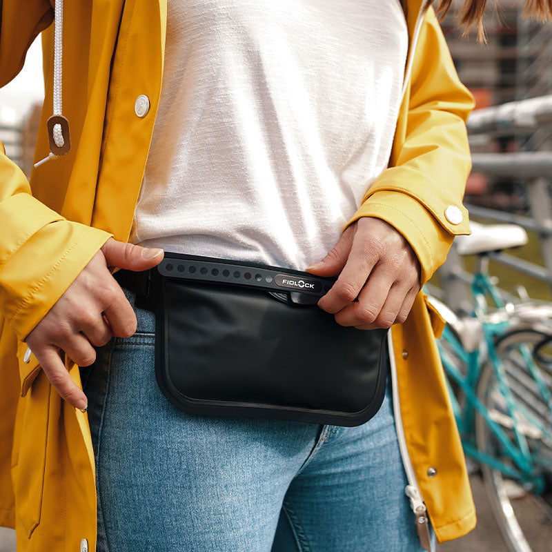 Hermetic Sling Bag - Image 5