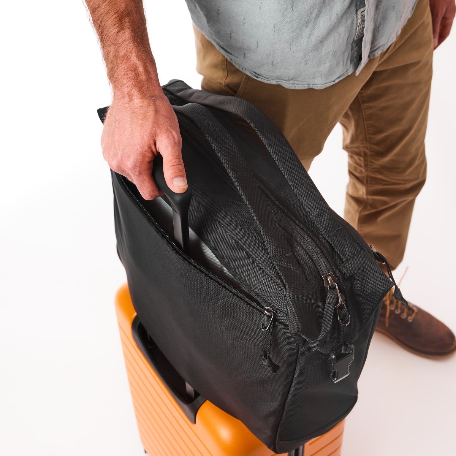 Transit Briefcase 20L - Image 22