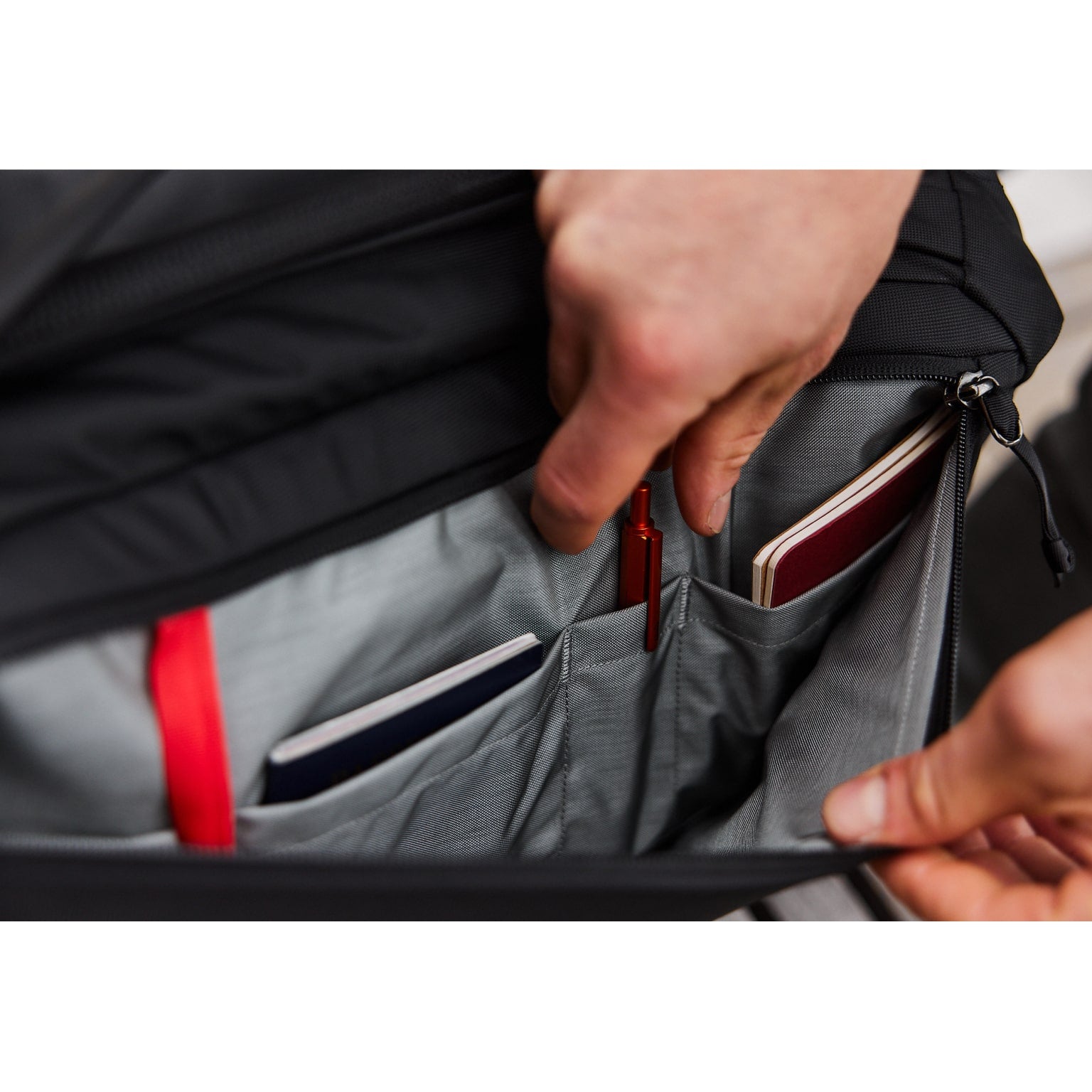 Transit Briefcase 20L - Image 28