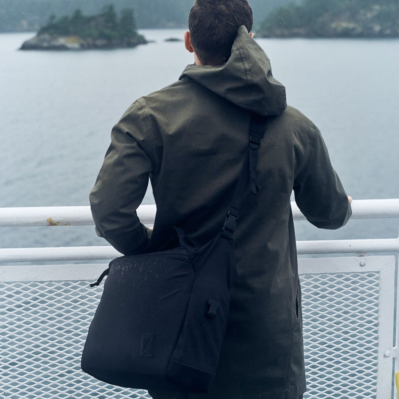 Transit Briefcase 20L - Image 17