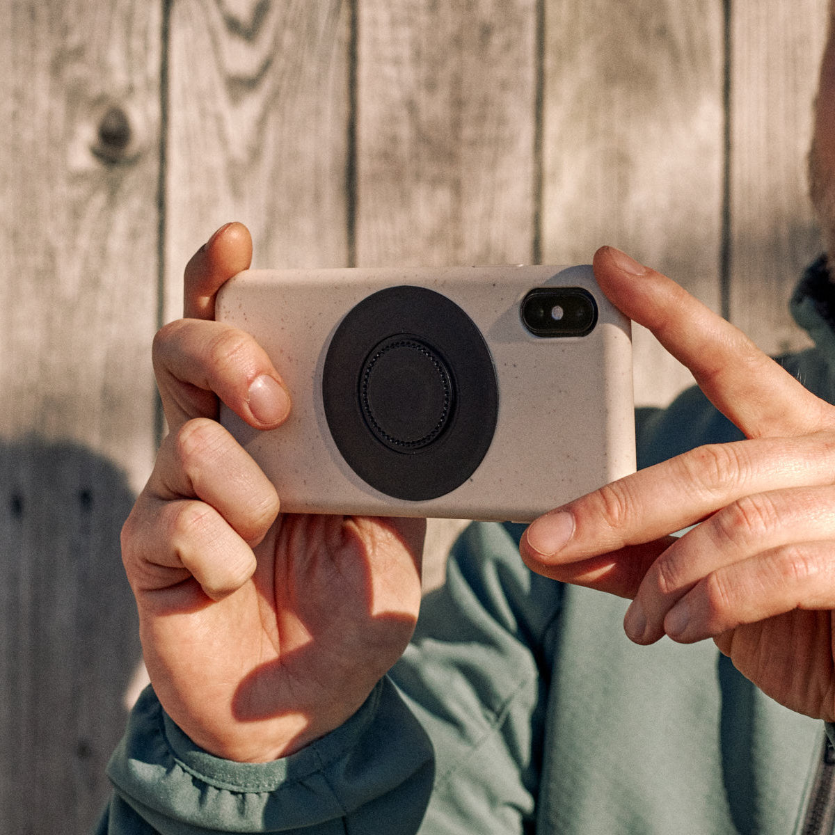 VACUUM Universal Phone Patch - Image 2