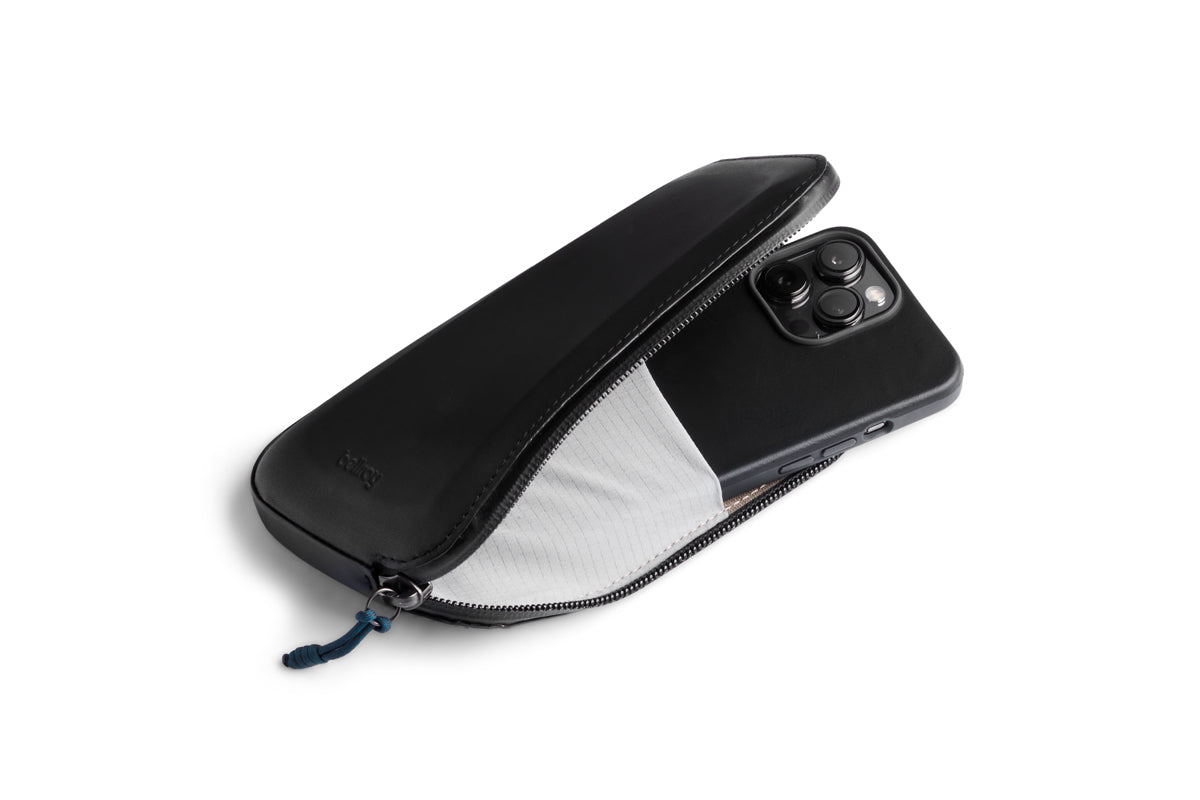 Venture Phone Pocket - Image 17