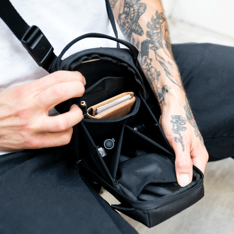 X1 CROSSBODY BAG - Image 19