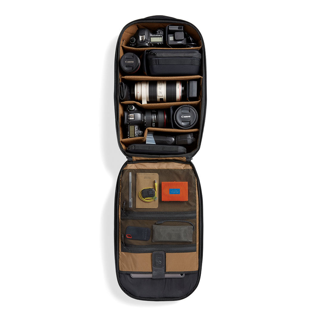 MCKINNON CAMERA PACK 35L - Image 8