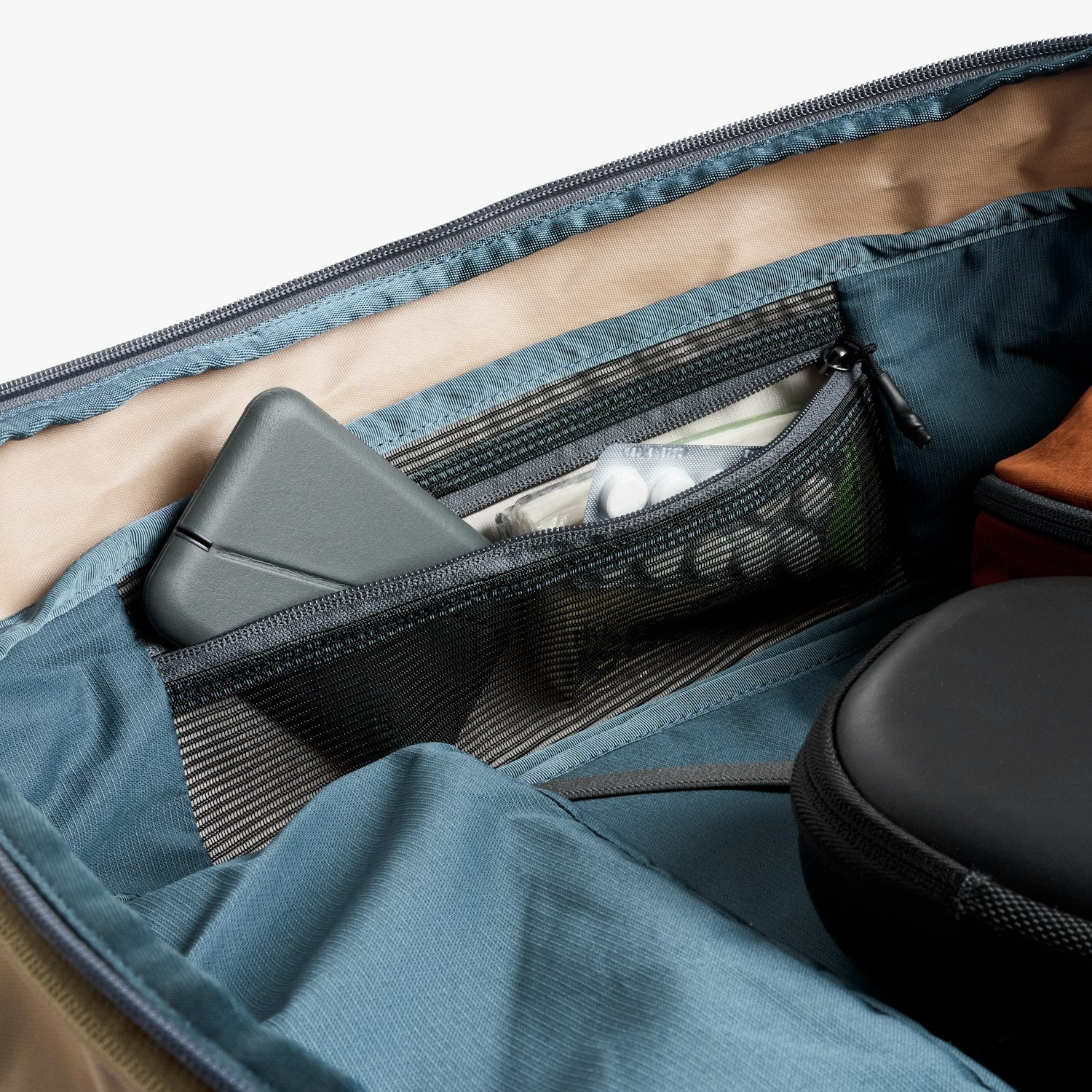 Transit Travel Pack Pro - Image 30