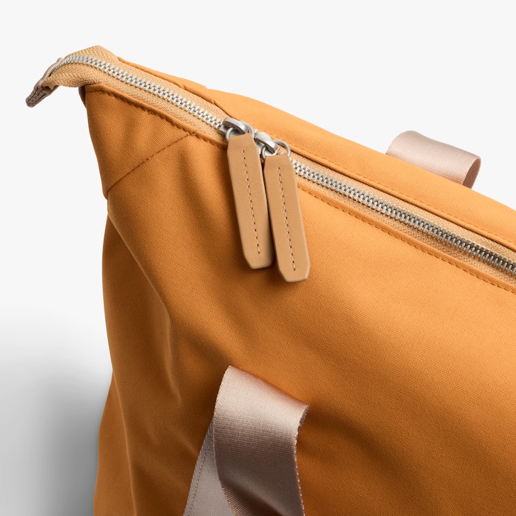 Classic Getaway Bag - Image 10