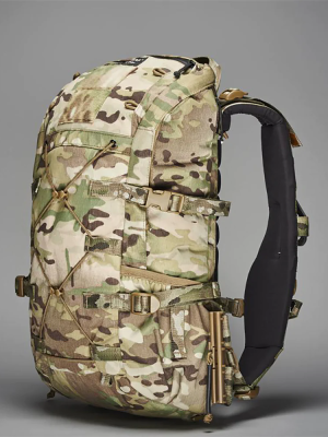 Roaring Cricket Backpack 16L