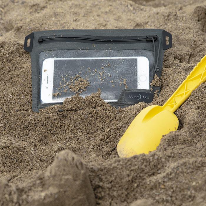 Runoff® Waterproof Pocket - Image 11