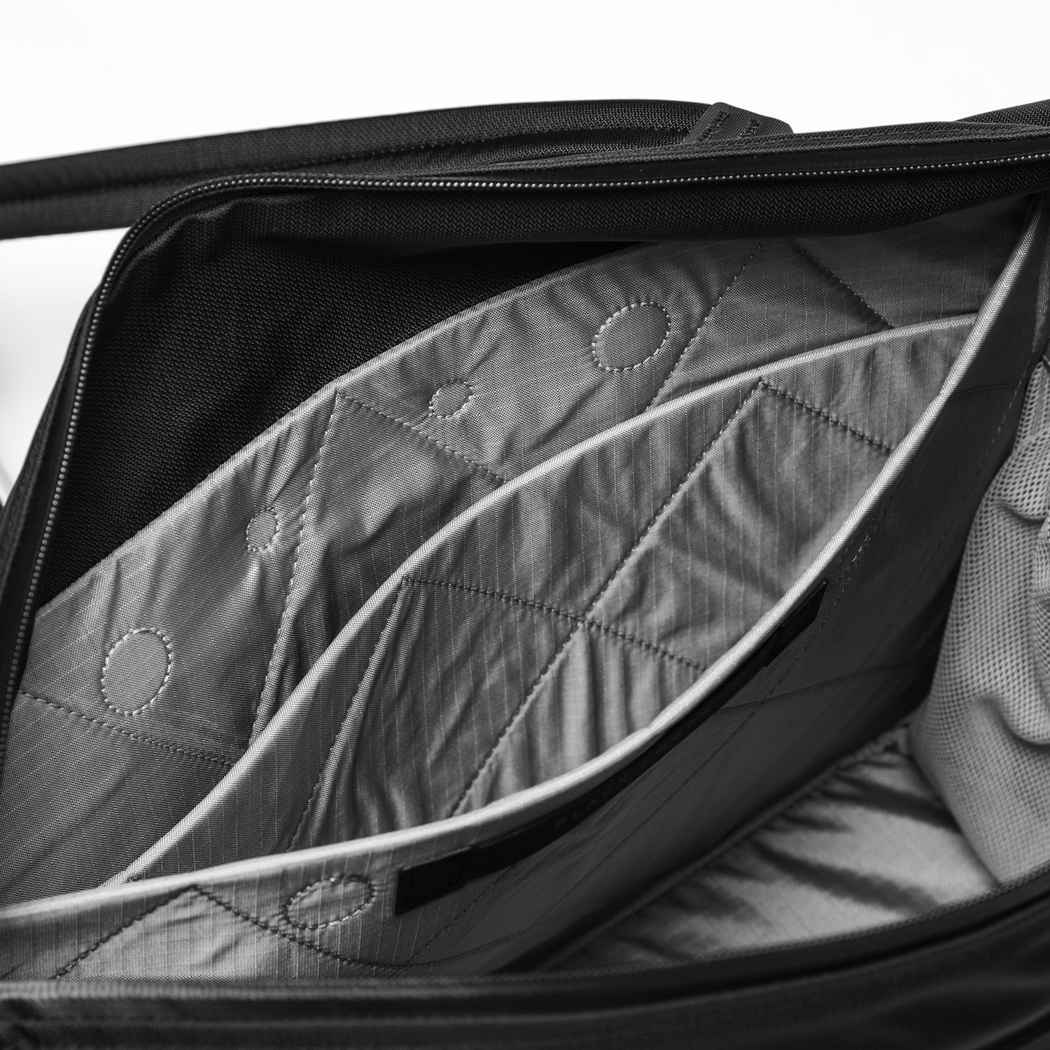 WPT-SHLDR-TOTE EMBERTEX™ PFAS FREE - Image 5